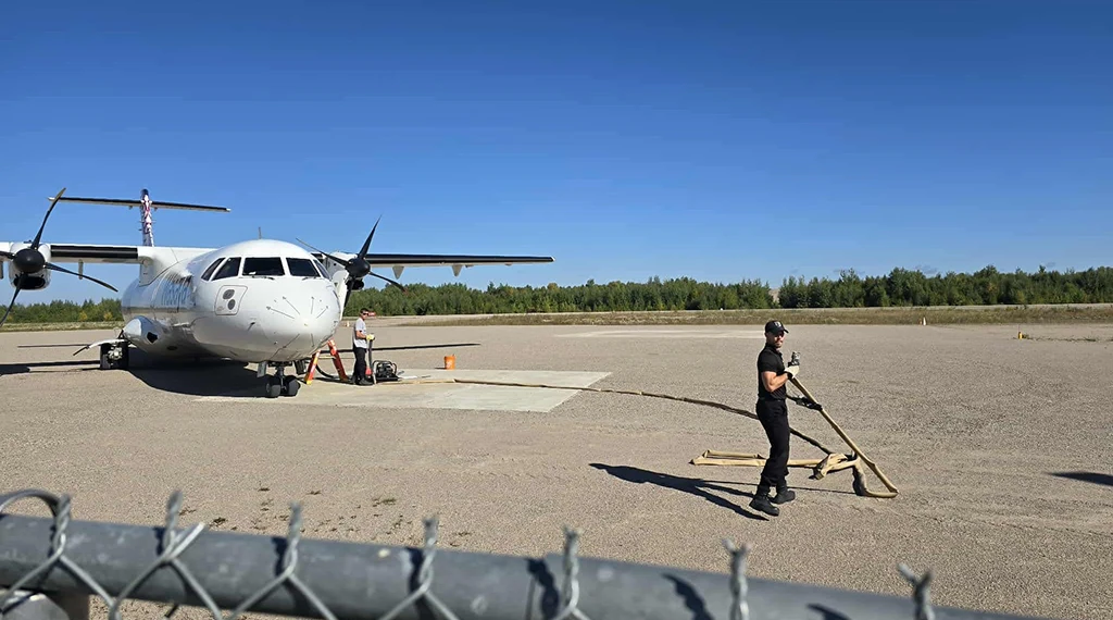 Aircraft fuelling on remote airstrip
