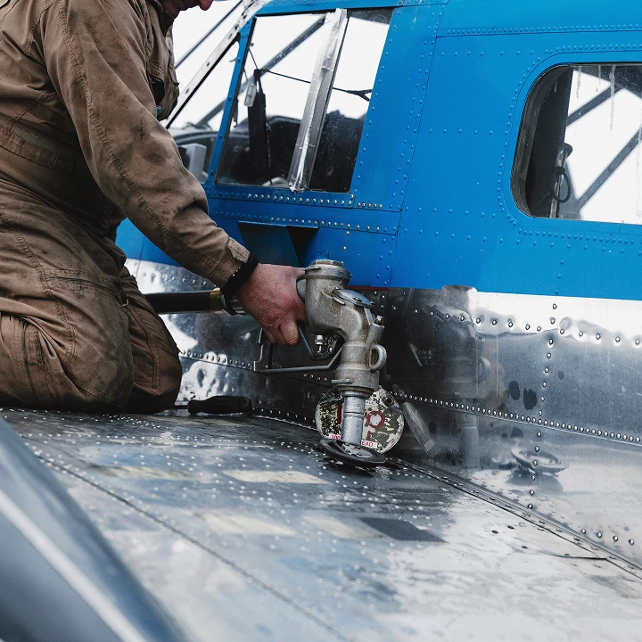 Avgas 100LL aviation gasoline supply